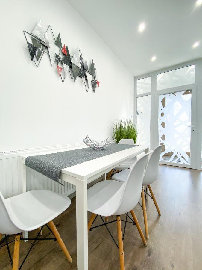 Foter Apartman Ii. Villány Eksteriør bilde